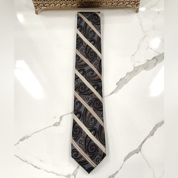 Pronto Uomo Platinum - Handmade Silk Tie - Paisley Overlaid with Stripes - EUC - Picture 3 of 14